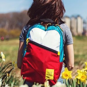 TOPO DESIGNS LIGHT PACK new without tags/never used in perfect condition!